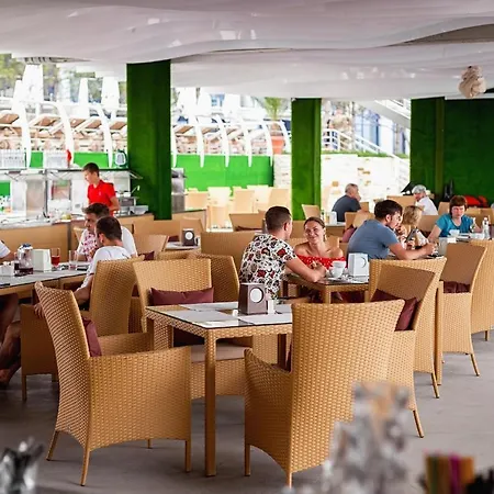 Hotel Maristella Marine 5*