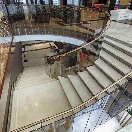 ماريستيلا مارين ريزيدنس فندق