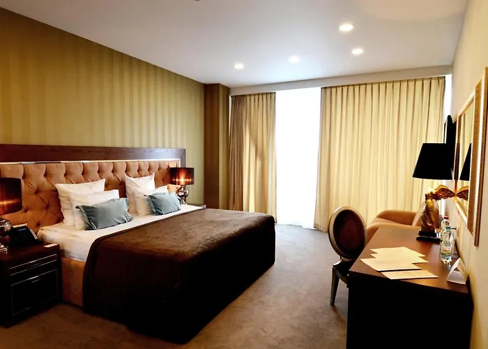 Hotel Maristella Marine 5*